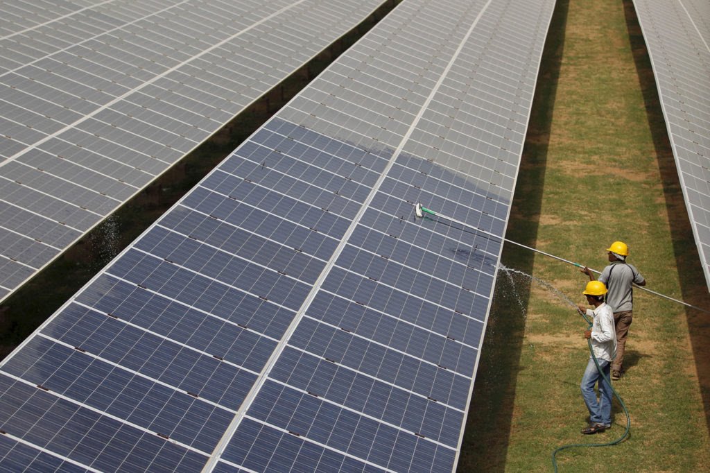 You are currently viewing Solar Power Schemes Now Offer The Cheapest Electricity In History